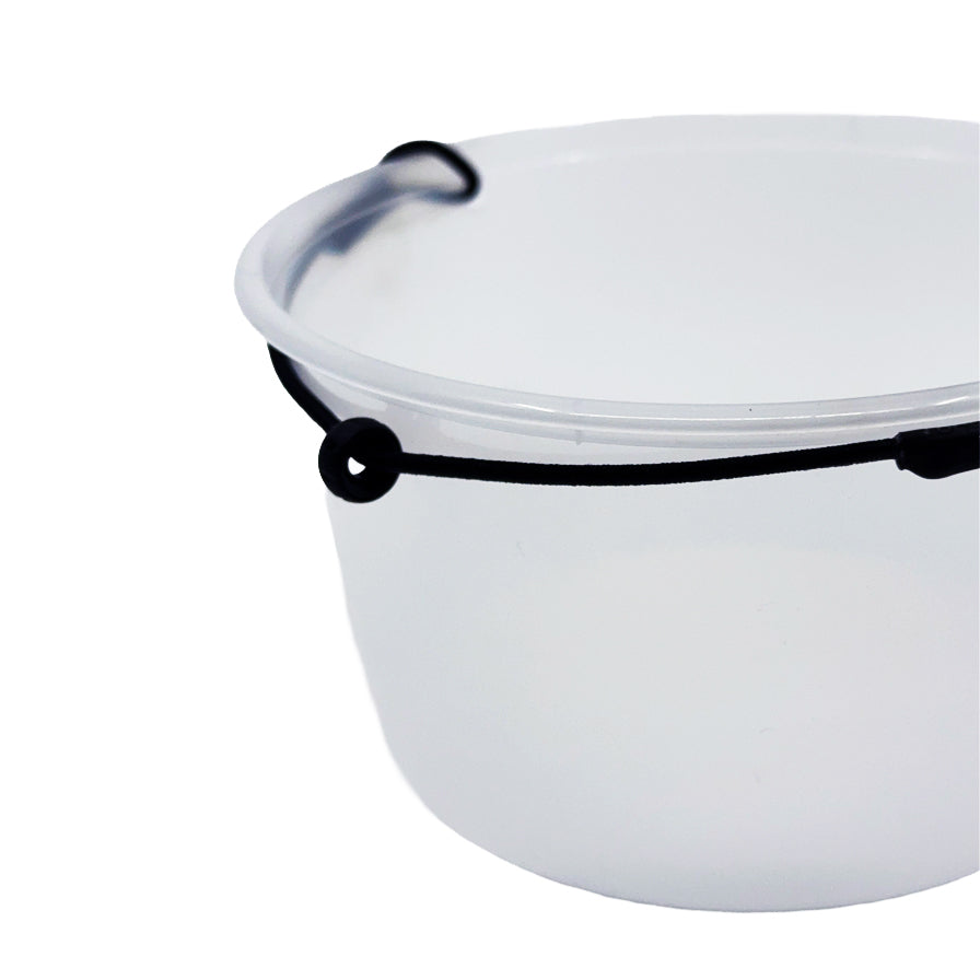 LiteBowl with removable carrying handle attached